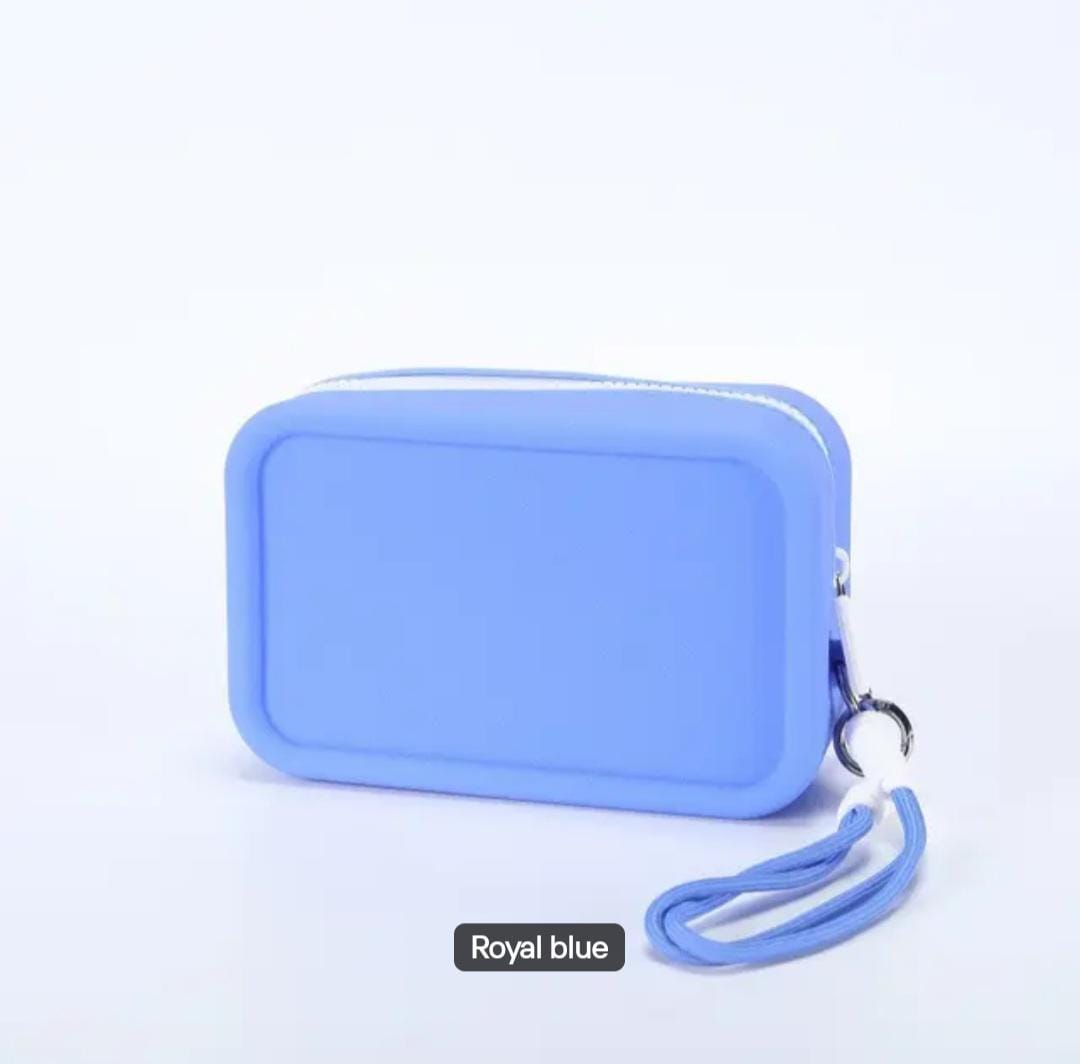 Waterproof Silicone Makeup Bag: Travel Toiletry Organizer Pouch, Minimalist Style