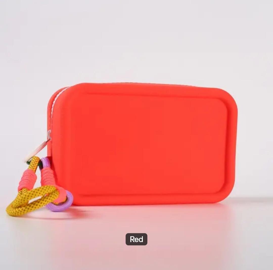 Waterproof Silicone Makeup Bag: Travel Toiletry Organizer Pouch, Minimalist Style