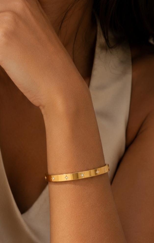 18K Gold Plated Starburst Cuff Bracelet – Minimalist Stainless Steel Bangle