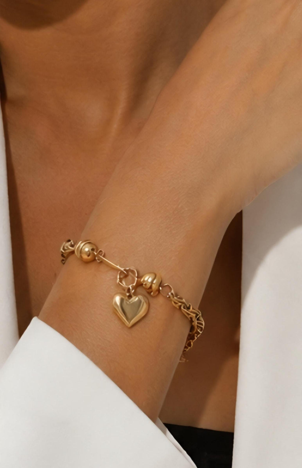 18K Gold Plated Heart Charm Bracelet, Stainless Steel Textured Chain, Adjustable Dainty Jewelry