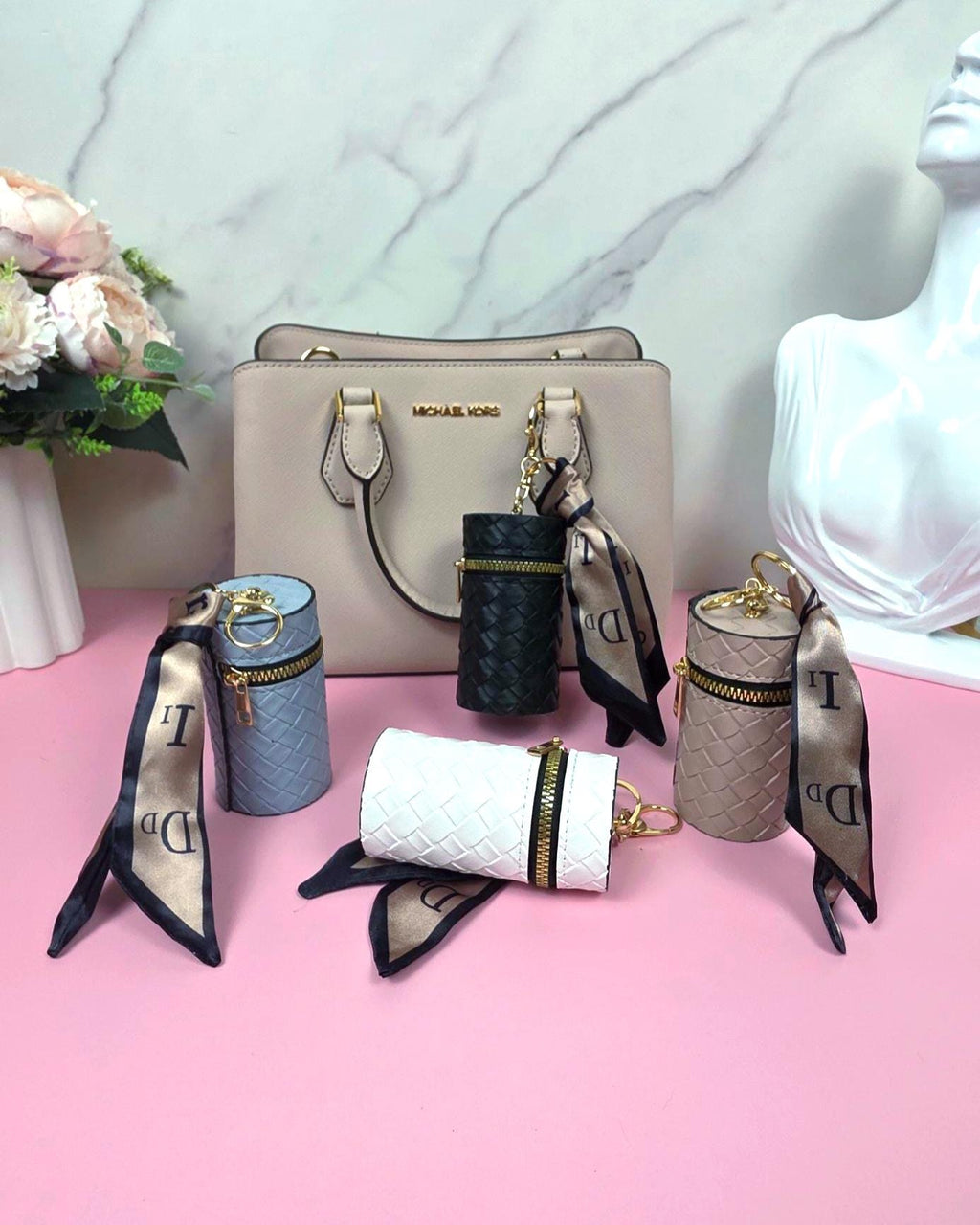 Woven Mini Coin Purse Keychain, Vegan Leather Coin Pouch, Zipper Wallet Charm, AirPods Case, Purse Accessory, Gift for Women