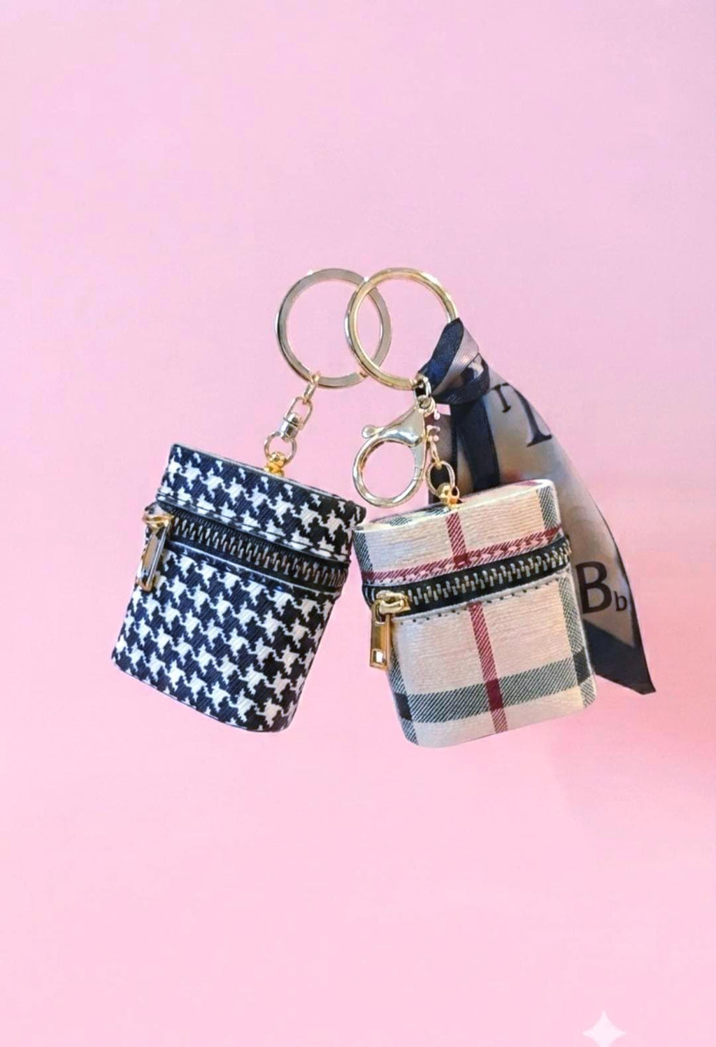 Mini Coin Purse Keychain, AirPods Case, Cute Zipper Coin Bag, Plaid & Houndstooth Pouch, Purse Charm, Gift for Women