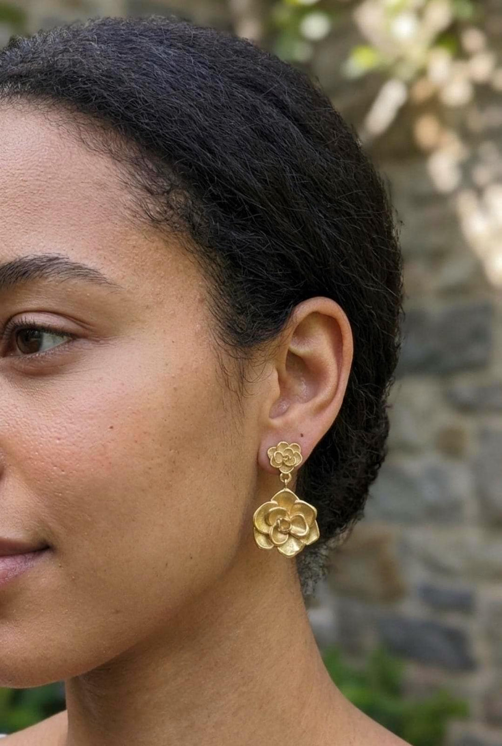 Flower Drop Earrings, 18K Gold Plated Stainless Steel Floral Dangle Earrings, Water Resistant Hypoallergenic, Gift for Women