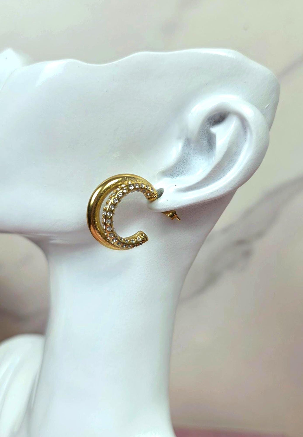 Nova Gold Hoop Earrings, 18K Gold Plated Zircon Hoop Earrings, Chunky Huggie Earrings, Minimalist Everyday Jewelry Gift