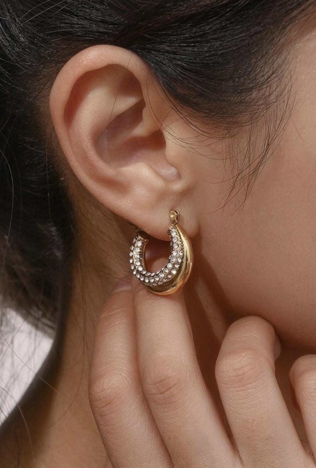 Nova Gold Hoop Earrings, 18K Gold Plated Zircon Hoop Earrings, Chunky Huggie Earrings, Minimalist Everyday Jewelry Gift
