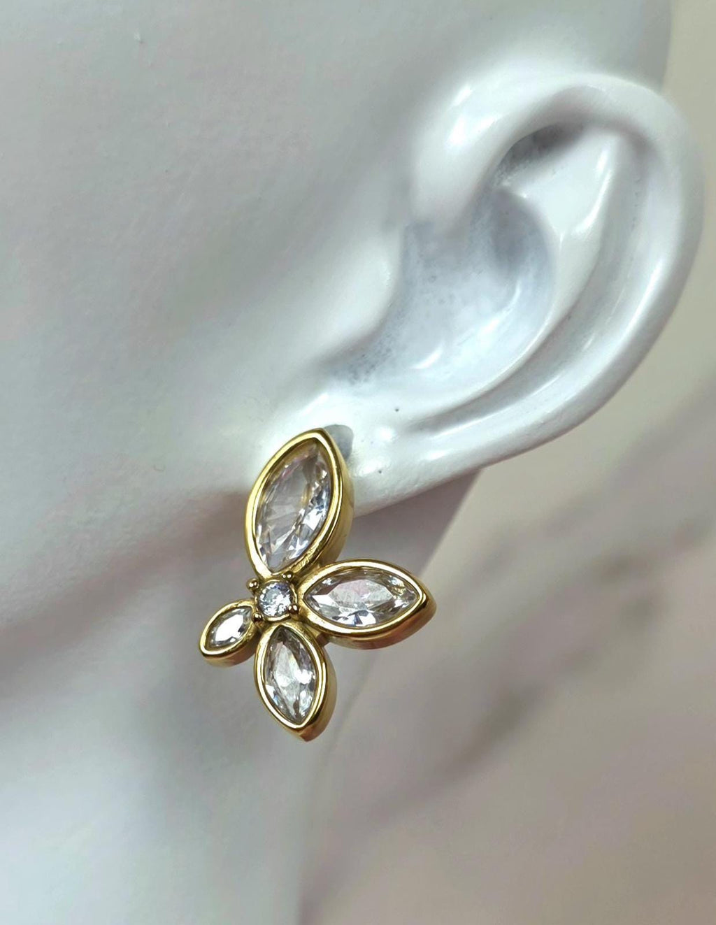 Lily Flower Earrings, 18K Gold Plated Zircon Stud Earrings, Floral Crystal Earrings, Dainty Jewelry Gift for Women