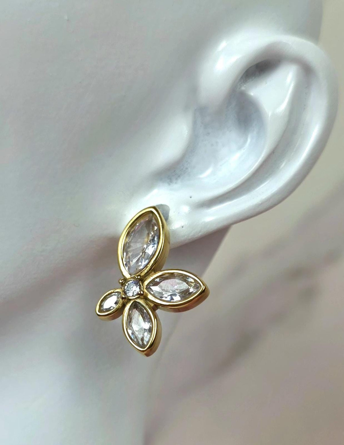 Lily Flower Earrings, 18K Gold Plated Zircon Stud Earrings, Floral Crystal Earrings, Dainty Jewelry Gift for Women