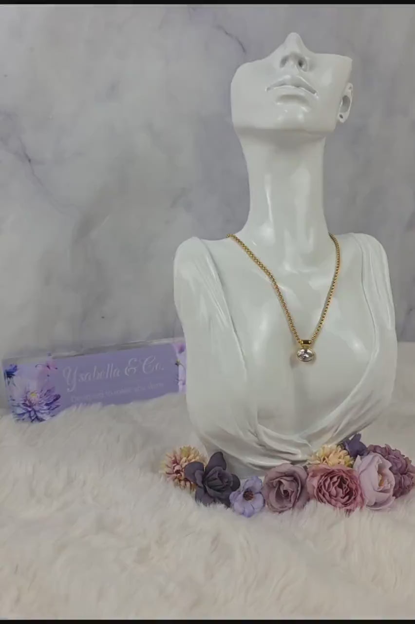 Aria Gold Crystal Pendant Necklace | 18K Plated Stainless Steel, Minimalist, Hypoallergenic