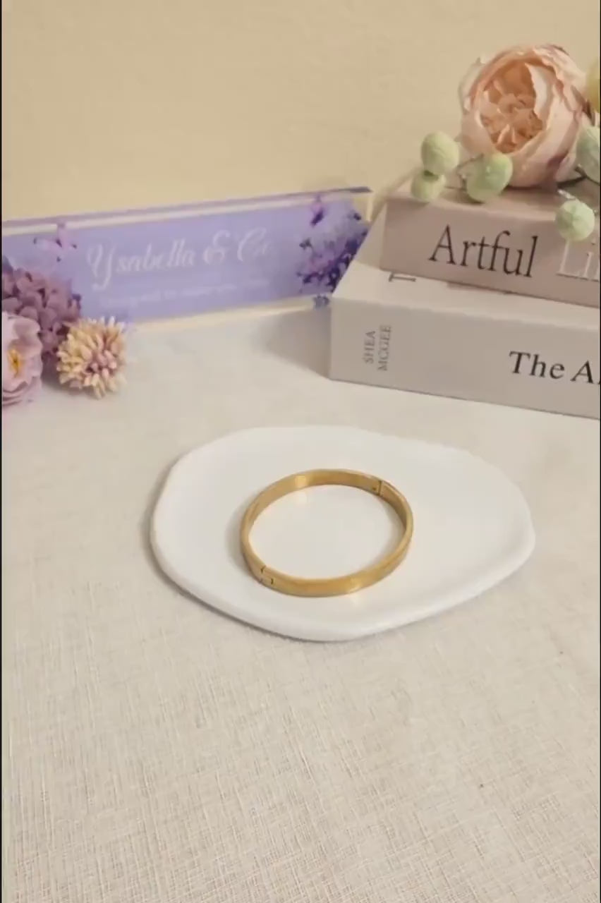 18K Gold Plated Engraved Cuff Bangle Bracelet – Stainless Steel, Hypoallergenic, Tarnish Resistant