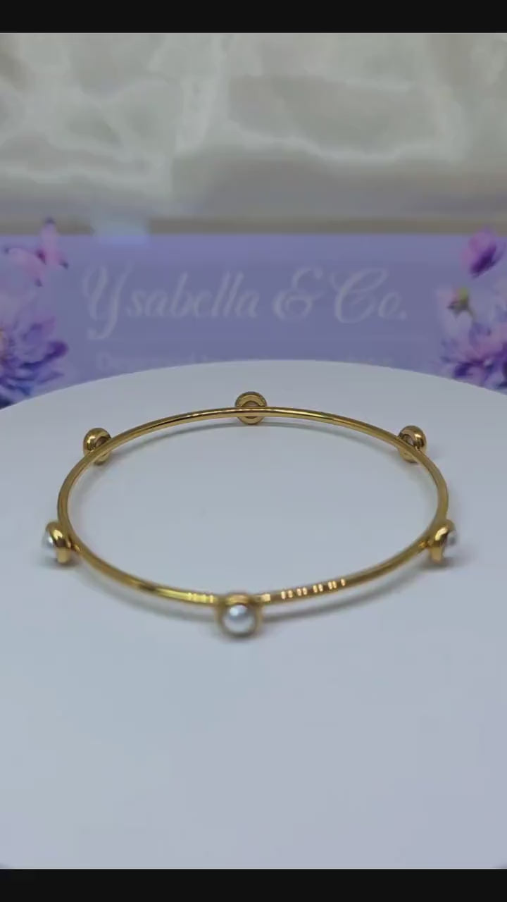 Gold Plated Stainless Steel Bracelet with Pearl and Zirconia – Minimalist Luxury Jewelry